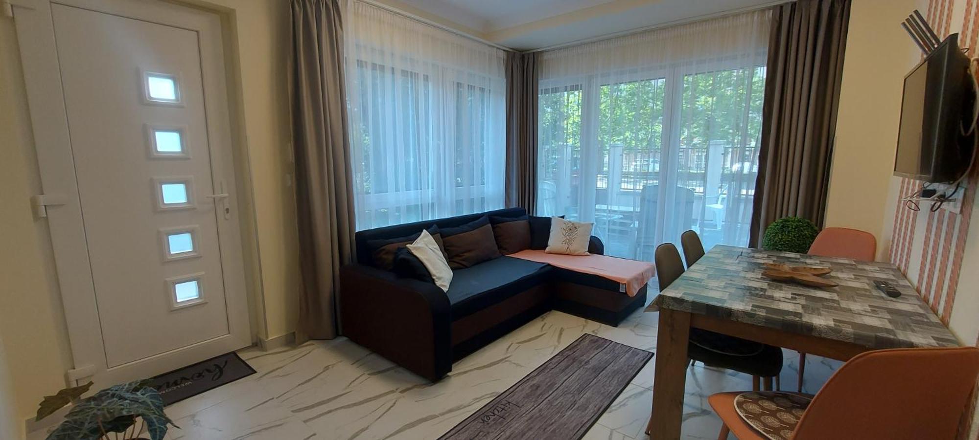 Balatoni Aranyparti Apartmanok Siófok Exteriör bild